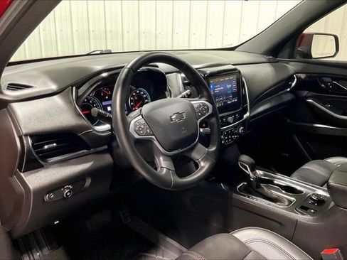 Used 2023 Chevrolet Traverse RS w/ LPO, Floor Liner Package AWD/4WD image 14