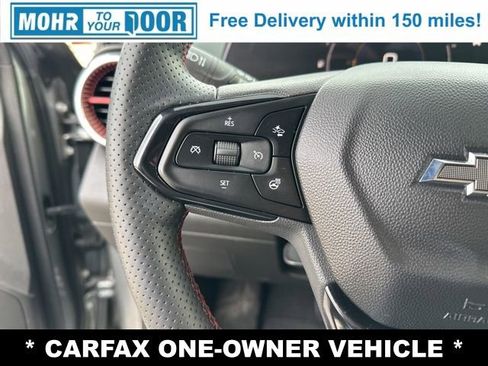 Used 2025 Chevrolet Trax RS w/ Sunroof Package image 13