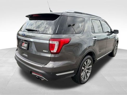 Used 2019 Ford Explorer Platinum AWD/4WD image 7