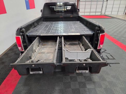 Used 2018 RAM 3500 Laramie w/ Convenience Group image 31