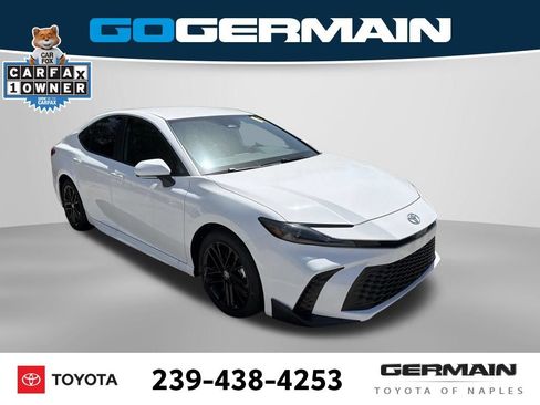 Used 2026 Toyota Camry SE w/ Multimedia Upgrade Package FWD image 3