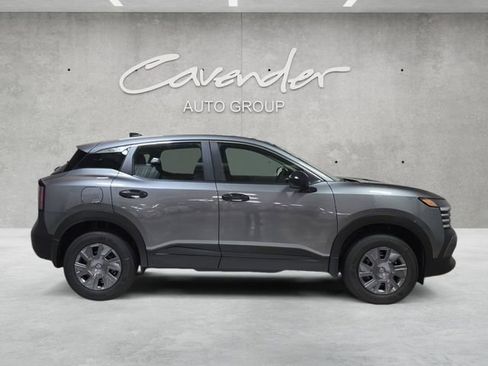 New 2026 Nissan Kicks S FWD image 17