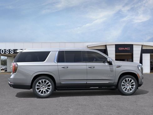 New 2026 GMC Yukon XL Denali w/ Denali Reserve Package AWD/4WD image 5