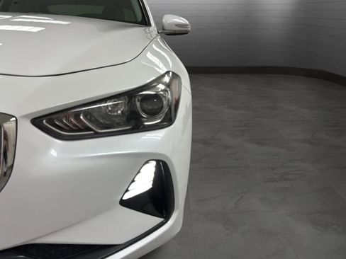 Used 2020 Genesis G70 2.0T RWD image 32