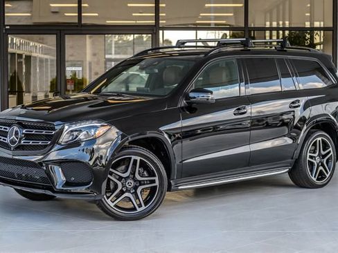 Used 2018 Mercedes-Benz GLS 550 4MATIC w/ Offroad Package image 2