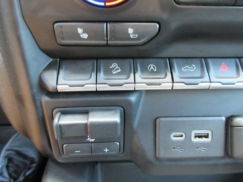 Certified 2020 Chevrolet Silverado 1500 RST w/ All-Star Edition AWD/4WD image 33