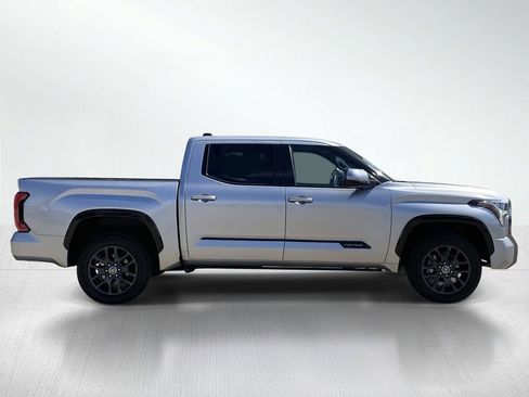 Used 2023 Toyota Tundra Platinum image 10