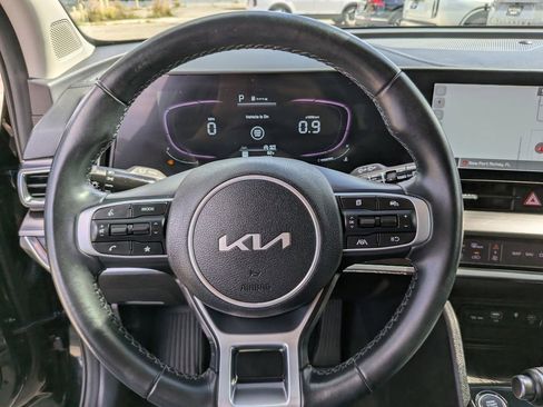 Certified 2024 Kia Sportage EX FWD image 29