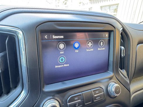 Used 2021 GMC Sierra 1500 AT4 w/ AT4 Preferred Package AWD/4WD image 16