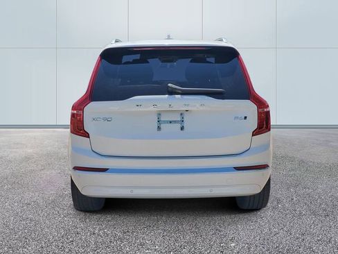 Certified 2023 Volvo XC90 B6 Plus w/ Protection Package Premier AWD/4WD image 5