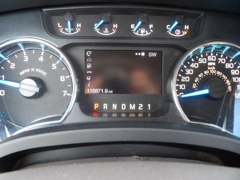 Used 2013 Ford F150 XLT w/ Luxury Equipment Group image 13