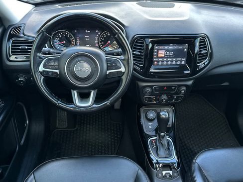 Used 2021 Jeep Compass Latitude w/ Sun and Sound Group AWD/4WD image 15