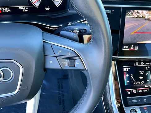 Used 2022 Audi Q7 Premium Plus image 25