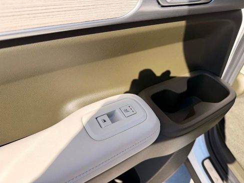 Used 2025 Hyundai Santa Fe Calligraphy image 34