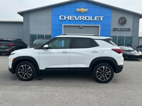 New 2026 Chevrolet TrailBlazer LT w/ Convenience Package AWD/4WD image 4