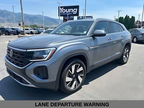 Used 2024 Volkswagen Atlas Cross Sport SE AWD/4WD image 7