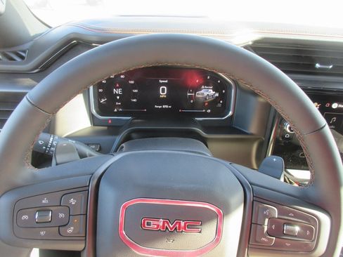 New 2026 GMC Sierra 1500 AT4 w/ AT4 Premium Package image 19