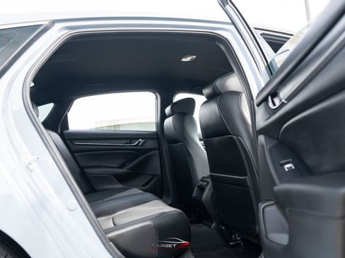Used 2021 Honda Accord Sport image 19