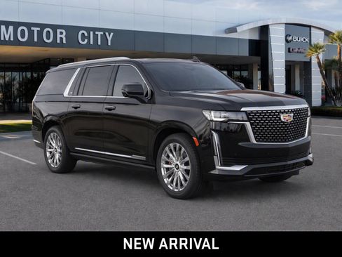 Certified 2023 Cadillac Escalade ESV Premium Luxury w/ Performance Package AWD/4WD image 2