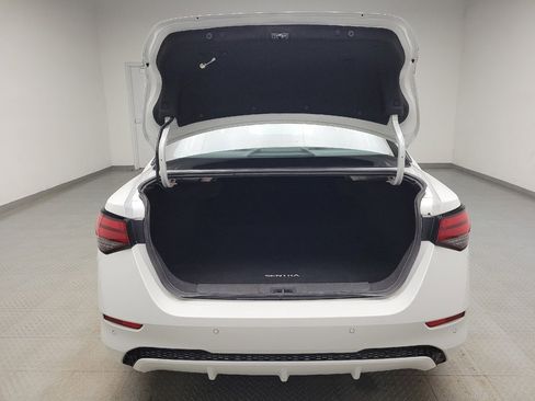 Used 2024 Nissan Sentra SV image 29