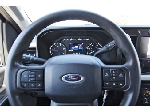 Used 2024 Ford F250 XLT image 11