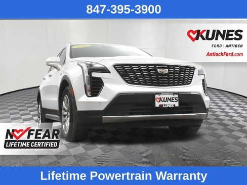 Used 2020 Cadillac XT4 Premium Luxury w/ Cold Weather Package image 32