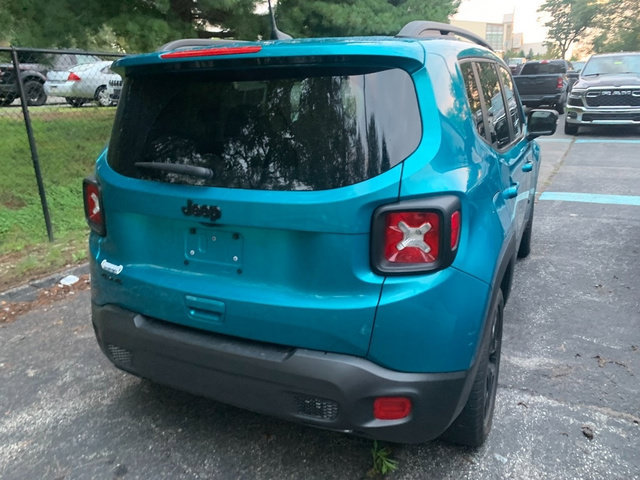 Used 2022 Jeep Renegade Altitude AWD/4WD image 7
