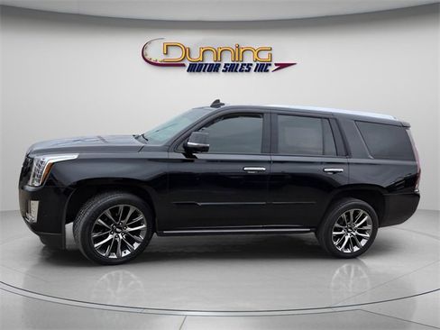Used 2020 Cadillac Escalade Premium Luxury w/ Escalade Sport Edition image 2