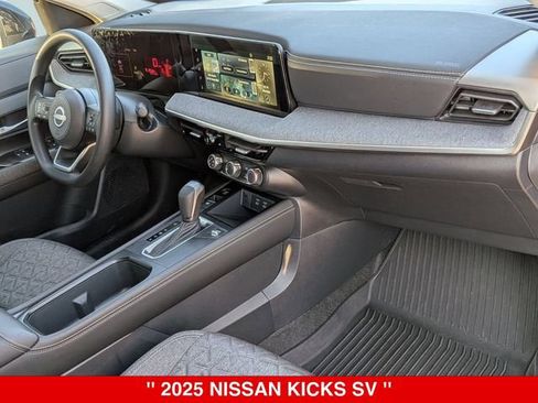 Certified 2025 Nissan Kicks SV AWD/4WD image 38