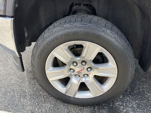 Used 2014 GMC Sierra 1500 SLE w/ SLE Value Package AWD/4WD image 2