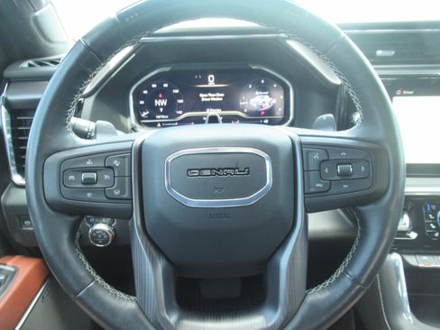 Used 2024 GMC Sierra 1500 Denali Ultimate AWD/4WD image 24