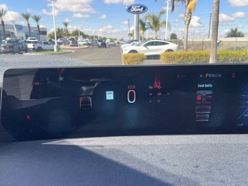 New 2025 Ford Expedition Active image 10