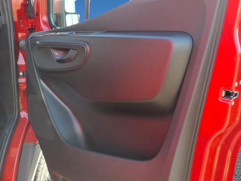 New 2025 Mercedes-Benz Sprinter 2500 image 12