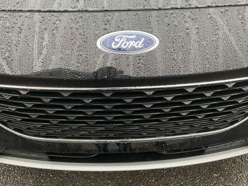 Used 2022 Ford Escape SE w/ Convenience Package image 12