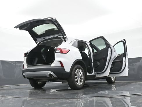 Used 2022 Ford Escape SE w/ Convenience Package image 49