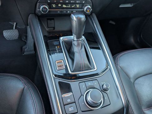 Used 2024 MAZDA CX-5 Carbon Edition image 19