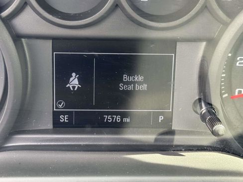 Used 2025 Chevrolet Silverado 1500 W/T image 27