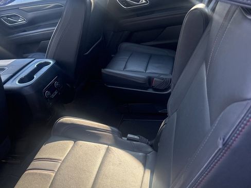 Used 2022 Chevrolet Suburban RST w/ Luxury Package image 15