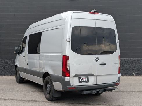 Used 2024 Mercedes-Benz Sprinter 2500 image 8