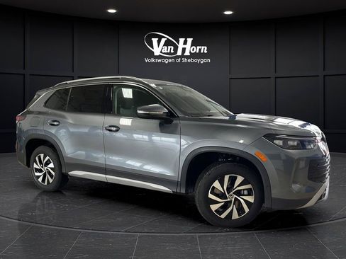 New 2026 Volkswagen Tiguan S AWD/4WD image 1