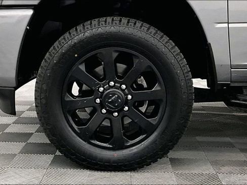 Used 2024 RAM 2500 Big Horn w/ Night Edition image 10