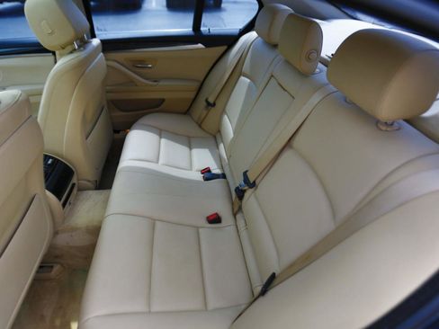 Used 2014 BMW 528i xDrive Sedan AWD/4WD image 11