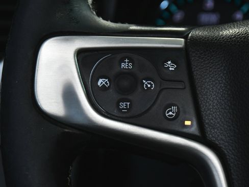 Used 2017 GMC Yukon SLT w/ Open Road Package image 34