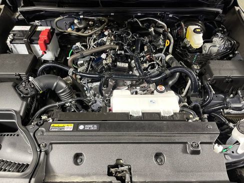 Used 2025 Toyota 4Runner SR5 image 9