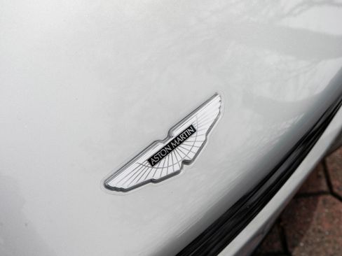 Used 2016 Aston Martin Vanquish Volante RWD image 41