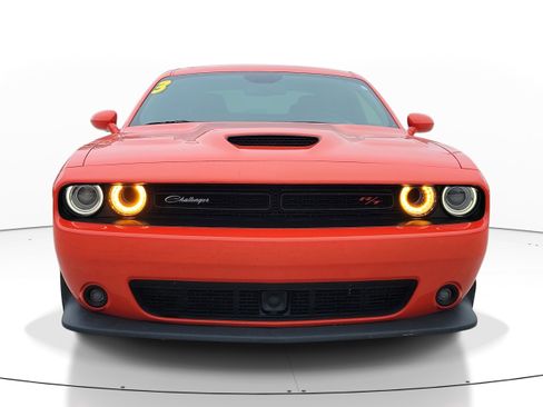 Used 2023 Dodge Challenger R/T Scat Pack w/ Plus Package image 3