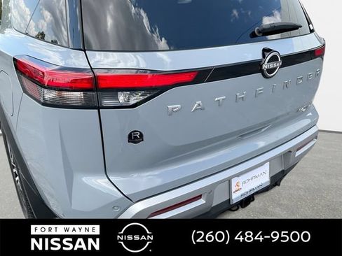 Certified 2023 Nissan Pathfinder Platinum AWD/4WD image 35