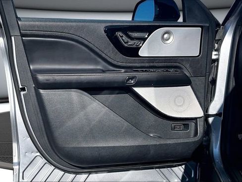 Used 2021 Lincoln Aviator Grand Touring w/ Equipment Group 302A image 20