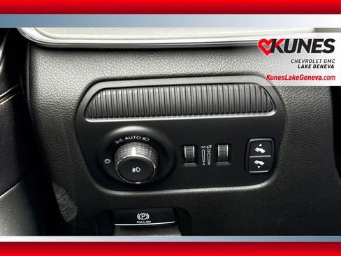 Used 2024 Jeep Wagoneer Series II AWD/4WD image 40