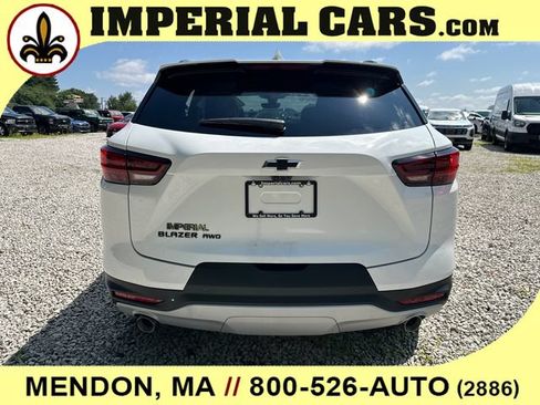 New 2026 Chevrolet Blazer LT w/ Sound & Technology Package AWD/4WD image 10